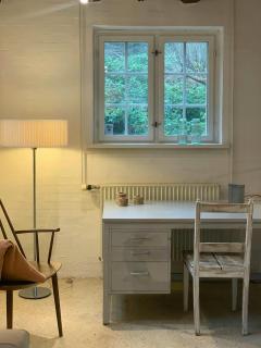 Idyllic House In A Scenic Garden - 7