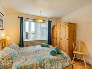 4 Bed in Beadnell CN023 - 1