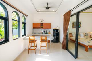 Crystal Flow Guest House & Apartment Canggu - 7