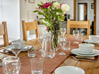 3 Bed in Bala 91365 - 2