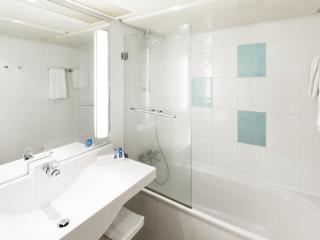 Novotel Newcastle Airport - 3