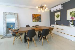 Spacious & fresh Space Just Steps From The Sea - 2