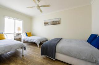 White Haven - Beachfront - 2