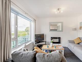 2 Bed in Brixham BX079 - 1