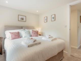 3 Bed in Godshill 96126 - 6