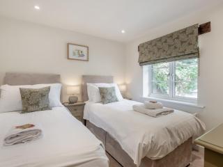 3 Bed in Godshill 96126 - 4