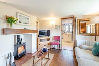 White Rose Cottage - 7