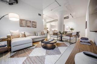 Industrial Style 2BR Condo Downtown LA With Rooftop! - 8