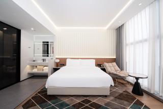 青岛若七酒店 Luxseven Hotel - Qingdao - 6