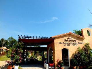 Villa Tuscany Country Resort - 8
