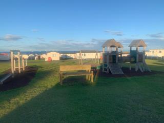 The Captain's Quarters, at Crimdon Dene Holiday Park - 8
