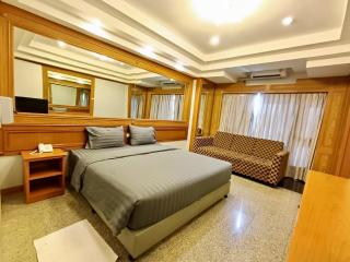 New Siya Hotel - 9