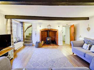 3 bed in Weybourne 90943 - 9