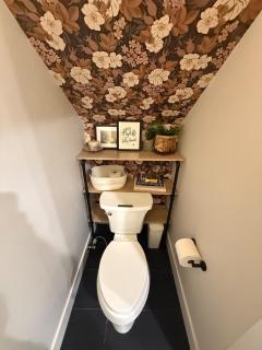 Townhouse in Prime Location! - 1