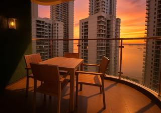 Baypoint Beachfront 2BR Family Retreat Balcony by Our Stay - 6