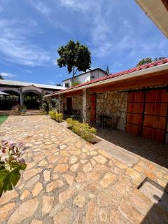 Azomalli Hotel Boutique - 1