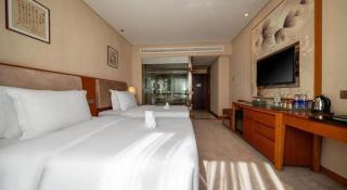 Expo Garden Hotel - 8
