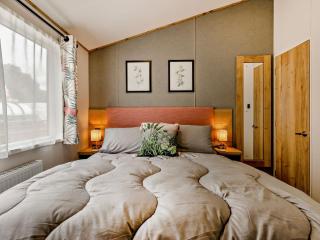 3 Bed in Hope 94112 - 3