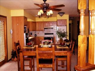 Secluded Cabin Rental with 20 Acres of Private Forest near Missoula, Montana - 8