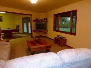 Secluded Cabin Rental with 20 Acres of Private Forest near Missoula, Montana - 5