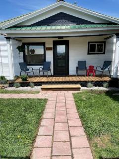 Charming Downtown Cottage with Porch & Backyard Retreat near Beaverhead River in Dillon, Montana - 1