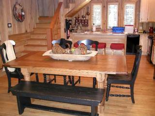 Beautifully Furnished Barn Getaway Located on a Sustainable Living Farm near Metropolis, Illinois - 8