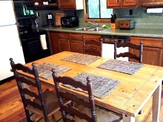 Family-Friendly Cabin Rental Nestled Among the Mountains of Champion, Pennsylvania - 8