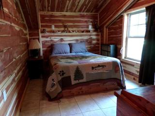 Farmhouse Cabin Getaway near Ozark Forest in Arkansas - 7