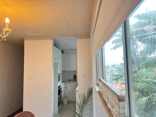 Ocean View apartment in Tamarama - 8