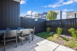 Huntington Townhouse with Patio and Parking - 1