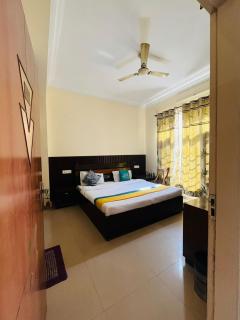 Hotel Kingston, Zirakpur - 8