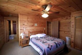 Spectacular Cabin Rental for Large Groups near New River in West Virginia - 7