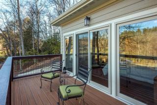 Enchanting Cabin near Asheville, NC, Ideal for a Blue Ridge Mountains Getaway - 6