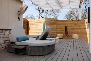 Secluded Luxury Couples Cabin with a Sauna and a Pool, Perfect for a Romantic Weekend in Texas Hill Country - 2