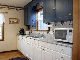 Riverfront Cabin Rental for Four near Crater Lake National Forest, Oregon - Chiloquin - 6