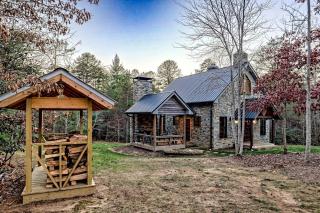 Luxurious Cottage Rental for an Amazing Family Getaway in Georgia - 2