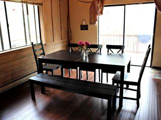 Cozy and Rustic Cabin Rental near Mount Snow in Angel Fire, New Mexico - 9