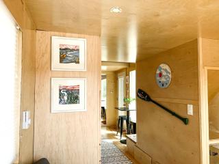 Amazing Airstream in Grand Junction for Unforgettable Family Glamping Getaways in Colorado - 5