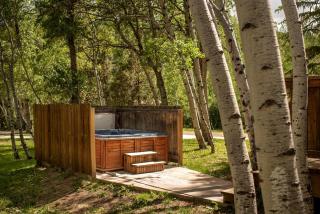 Secluded Getaway with Mountain Views along the Arkansas River in Colorado - 6