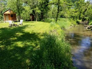 Cozy Creekside Cabin Rental for a Secluded Weekend Getaway in Wisconsin - 1