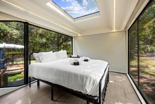 Modern Airstream Glamping with Pond Views in Rural South Carolina - 4