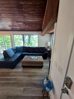 Beautiful Cabin with Spectacular Views for an Unforgettable Getaway in Nature near Rising Fawn, Georgia - 9