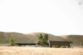 Unique and Modern Lodging with Exceptional Features in Paradise Valley, Montana - 7