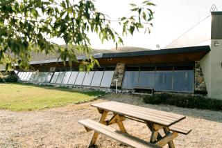 Unique and Modern Lodging with Exceptional Features in Paradise Valley, Montana - 5