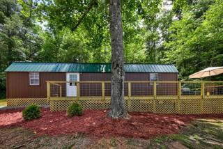Mountain Glamping Cabin in Hayesville, North Carolina near the Appalachian Trail - 0