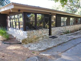 Excellent Riverfront Family Cabin Rental with Hot Tub in Wimberley, Texas - 4