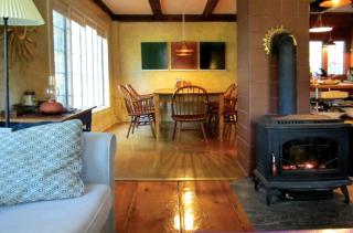 Gorgeous, Lakefront Vacation Rental in the Charming Town of Wayne in Central Maine - 3