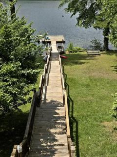 Mountain Lake House in North Carolina - 3