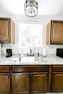 Charming Cabin in the Woods - Peaceful Glamping Spot near Owensville, Missouri - 8