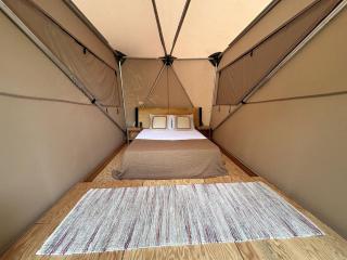 Safari Tent Glamping in Kentucky with AC and Access to Biking Trails - 7